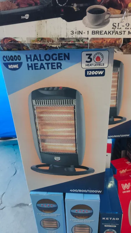 Calefactor halógeno marca Cuqoo Home - 1200W